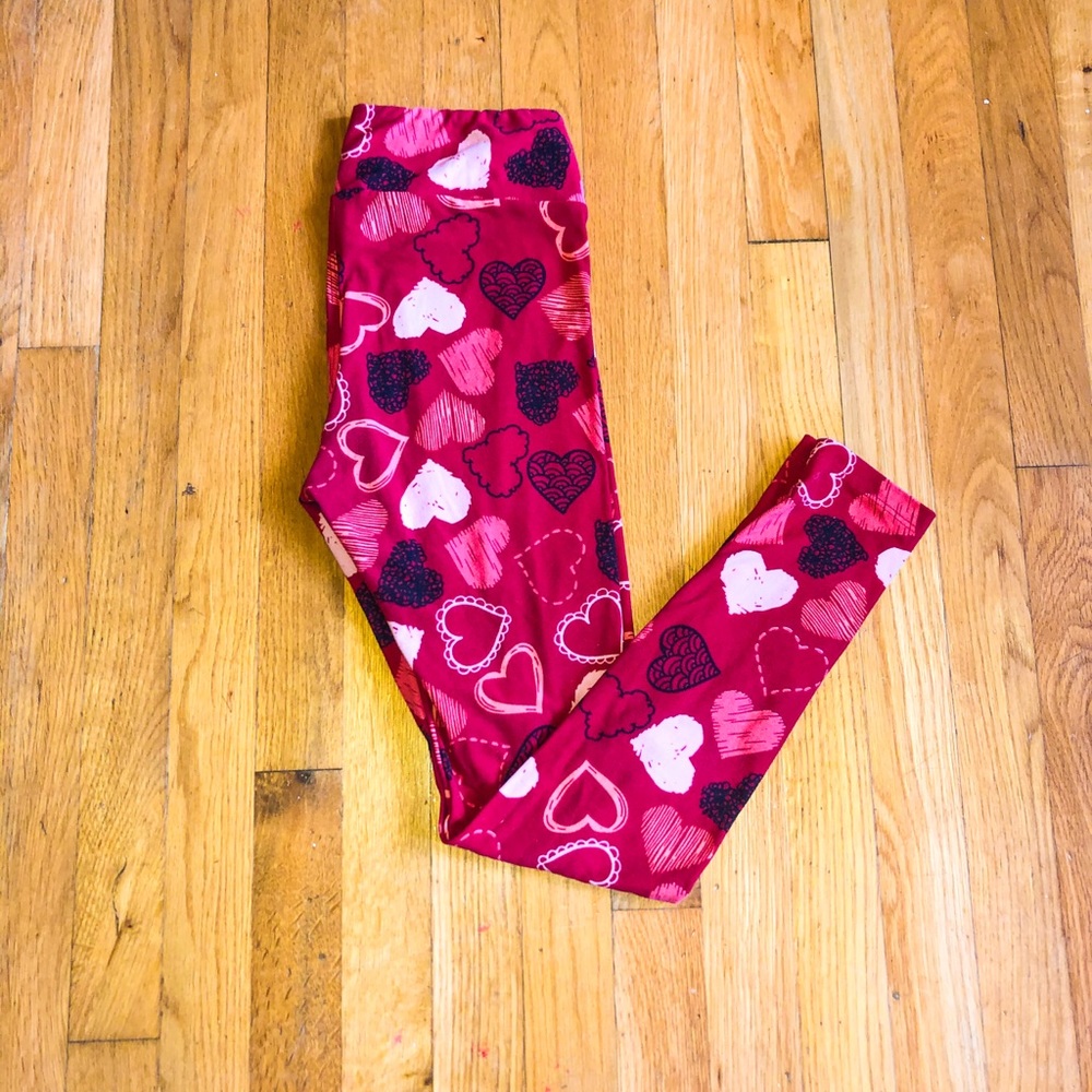 LuLaRoe Valentine Heart Leggings OS